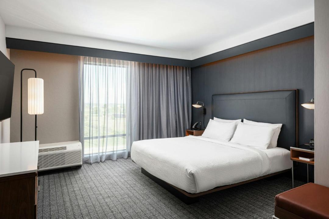 Photo of Bedroom in Cleveland