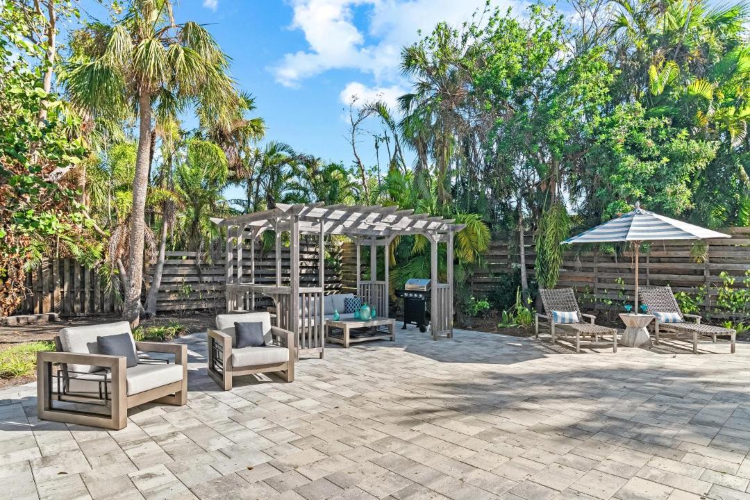 Photo of Others in Bay Isle