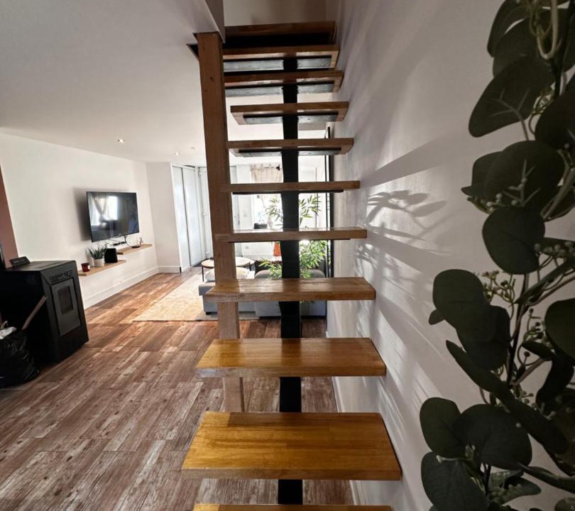 Photo of Others in Abrest