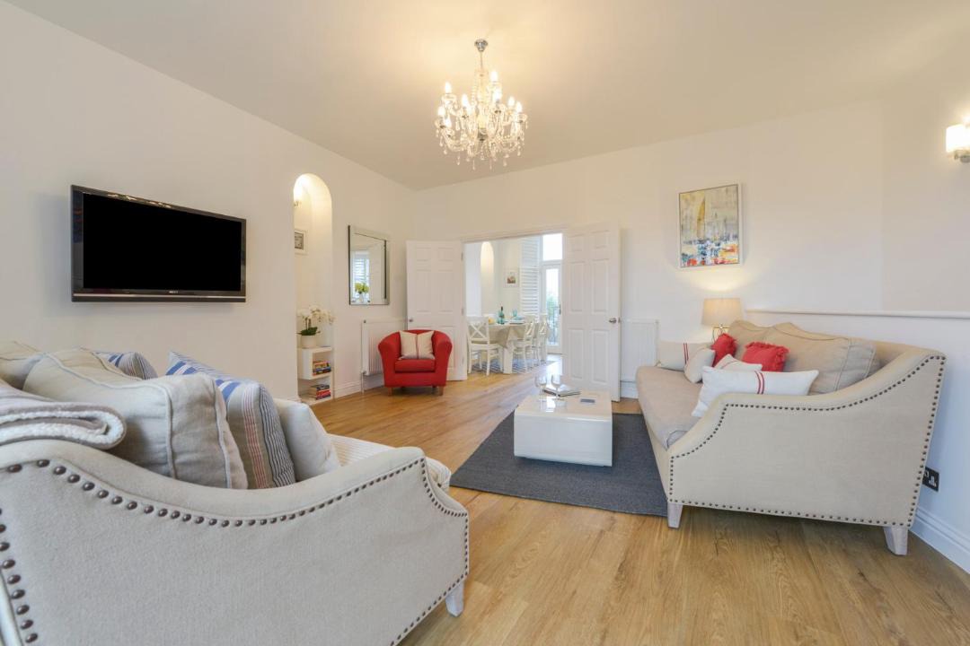 Photo of Others in Hele