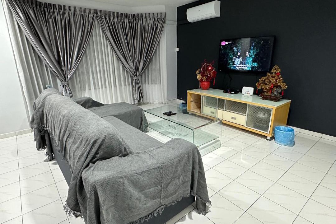 Photo of Others in Bahau