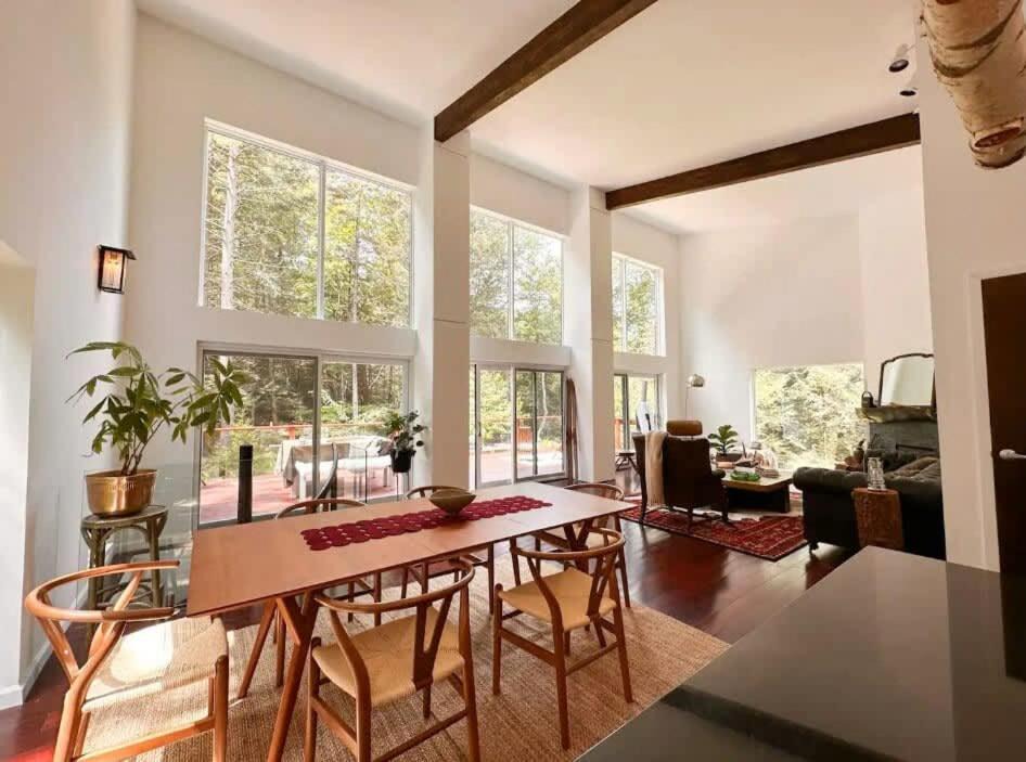 Photo of Others in Elka Park