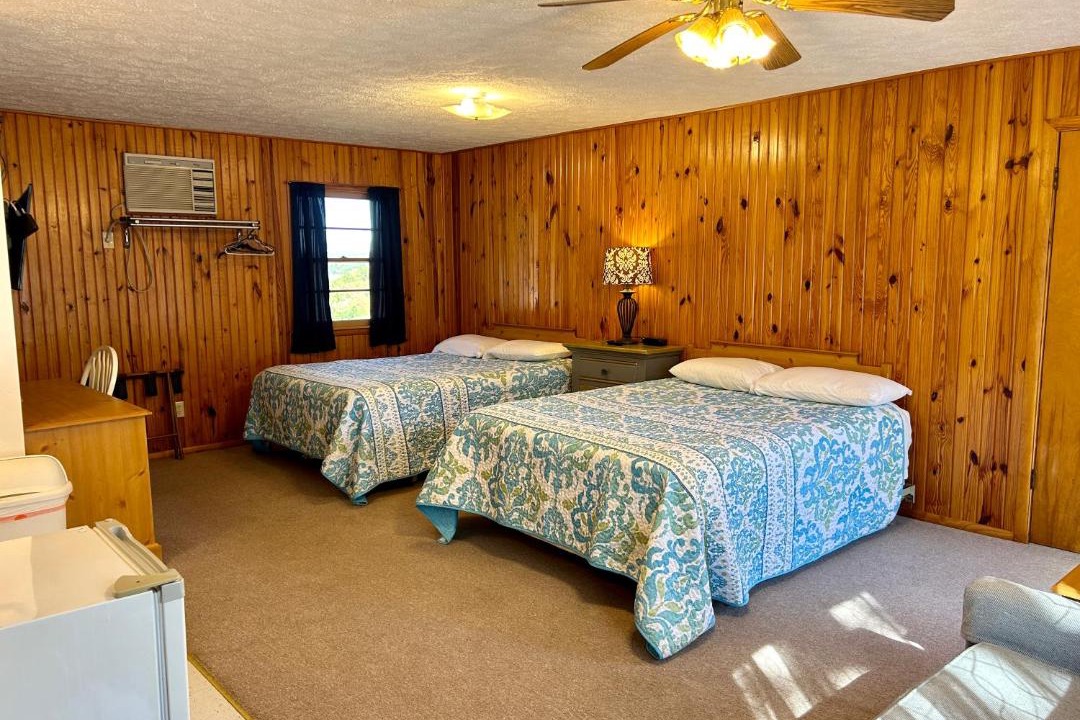 Photo of Bedroom in Bull Shoals