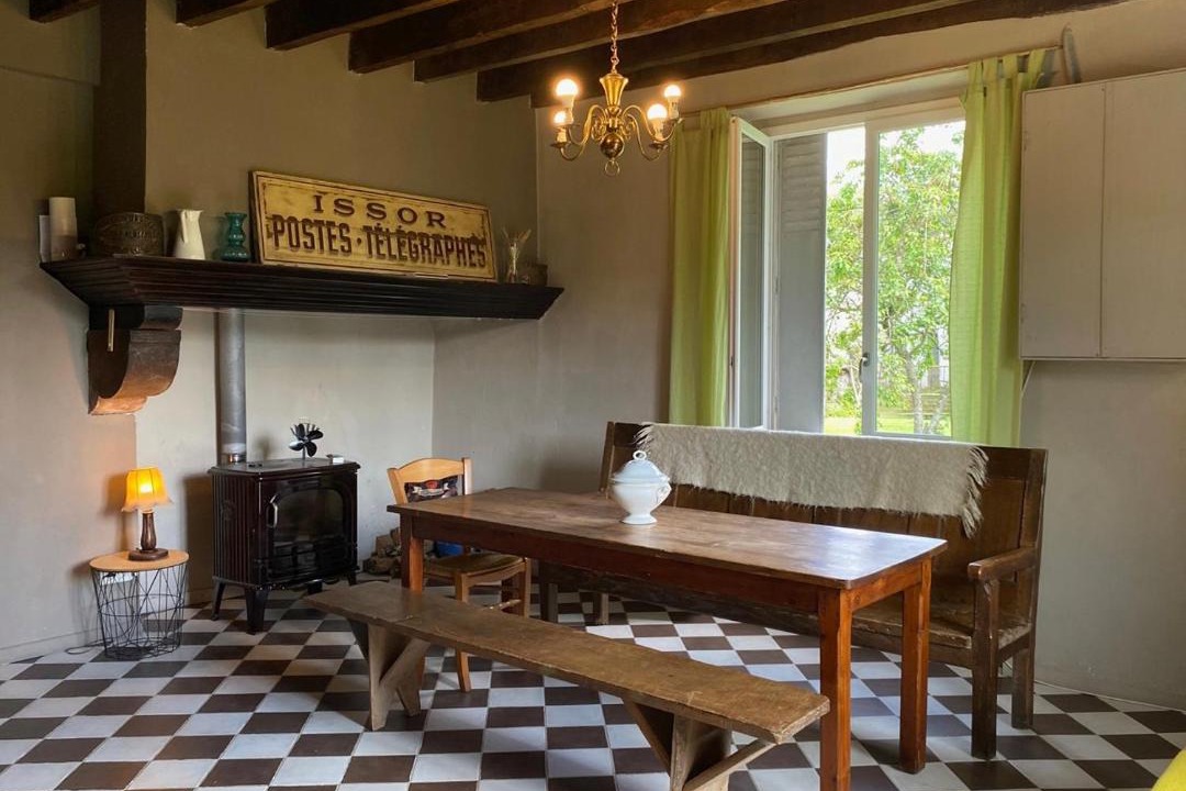 Photo of Kitchen in Issor