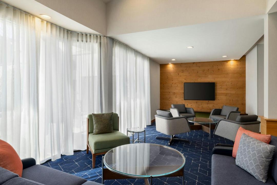 Photo of Others in Northlake