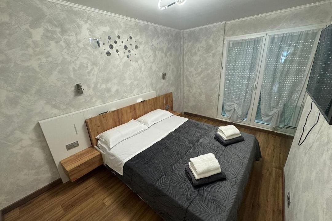 Photo of Bedroom in Les Baumettes