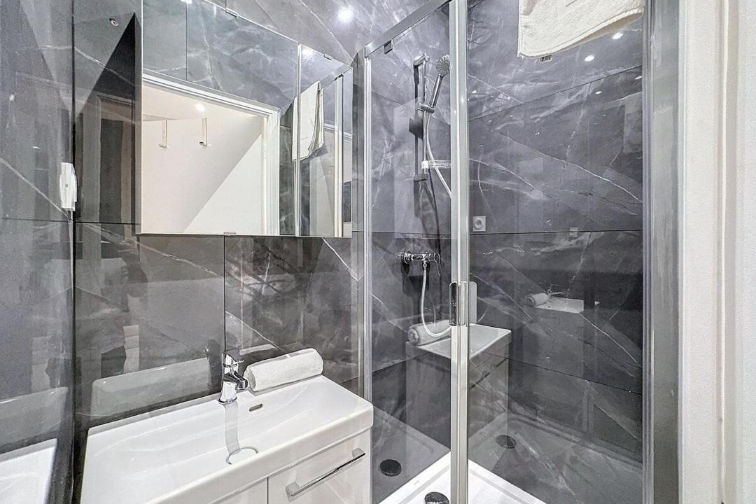 Photo of Bathroom in Saint Michel - Mairie