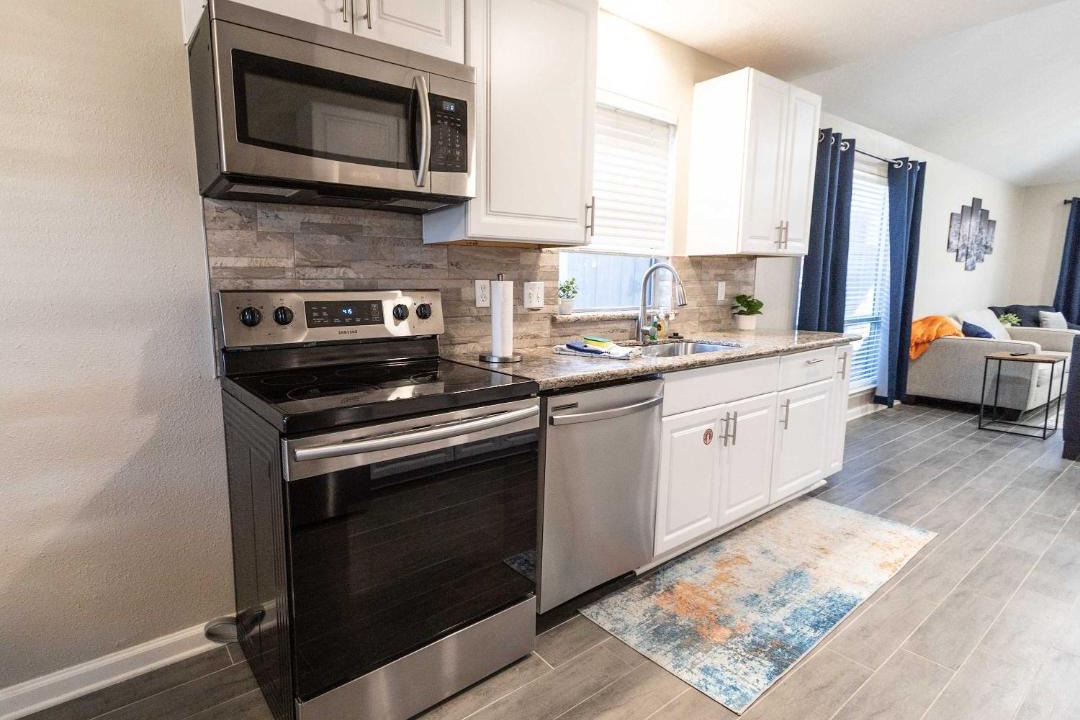 Photo of Kitchen in FM 1960
