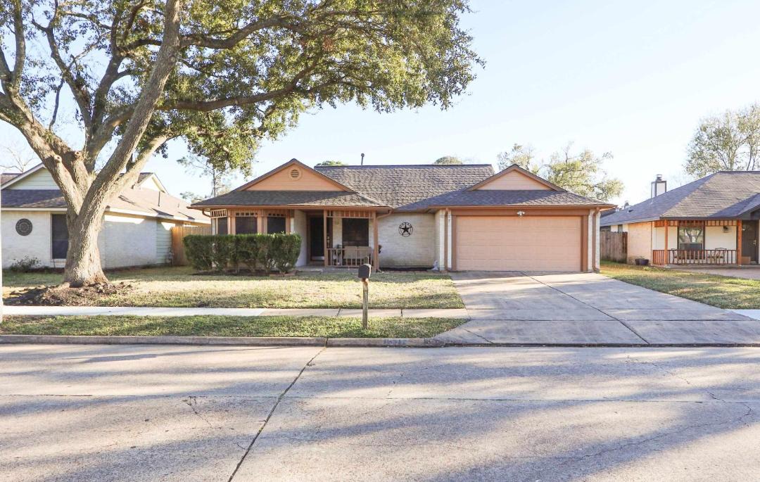Photo of Others in FM 1960