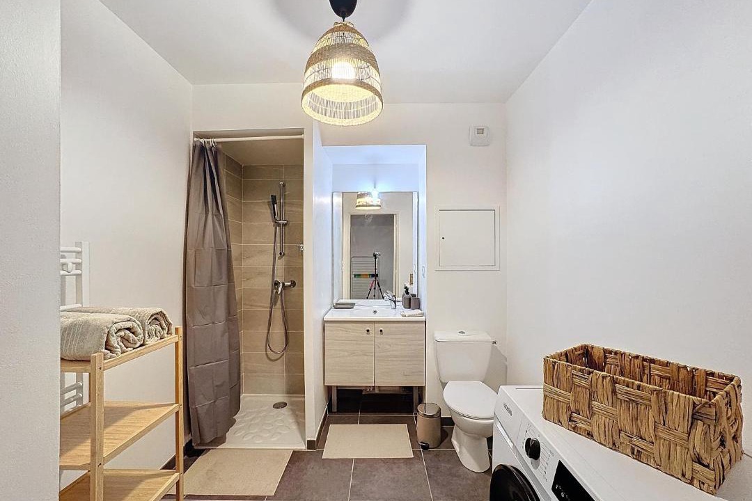 Photo of Bathroom in Le Mourillon