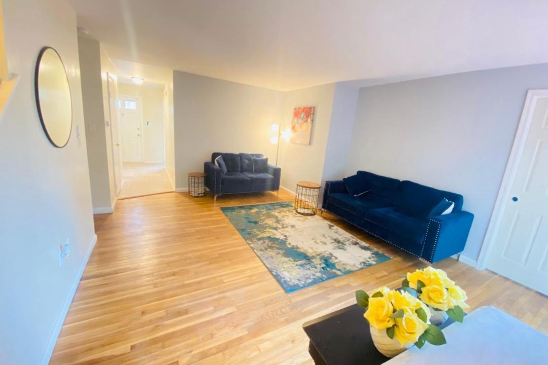 Photo of Others in Laurel