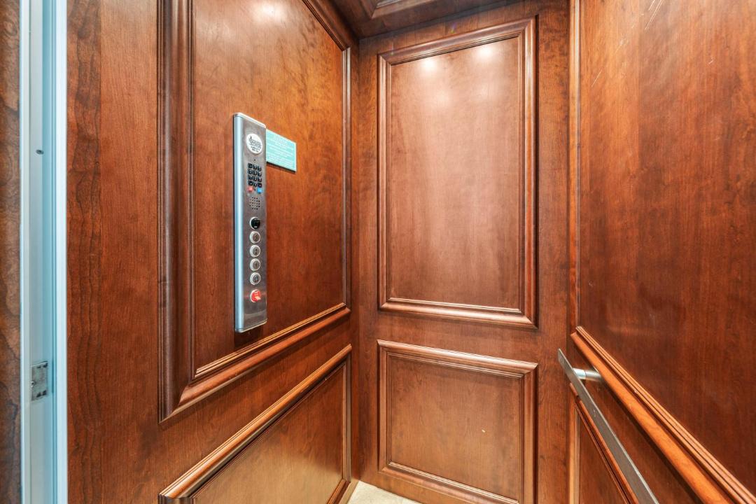 Photo of Others in Delos