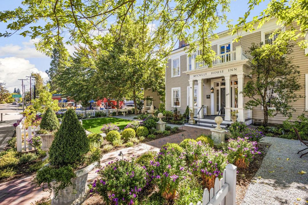 Photo of Others in Jacksonville