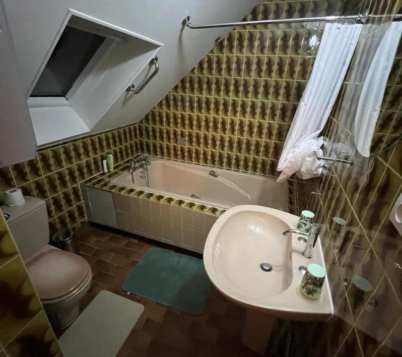 Photo of Bathroom in Blet