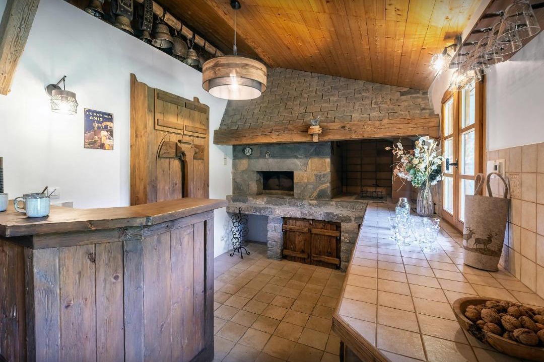 Photo of Kitchen in Thones