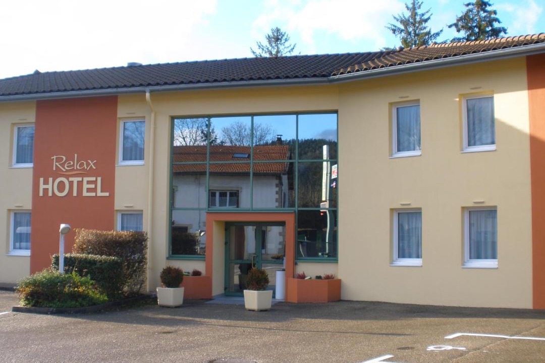 Photo of Buildings in Maillat