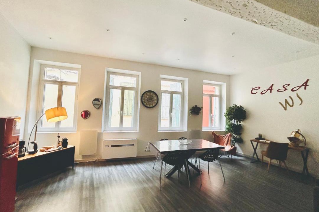 Photo of Others in La Real