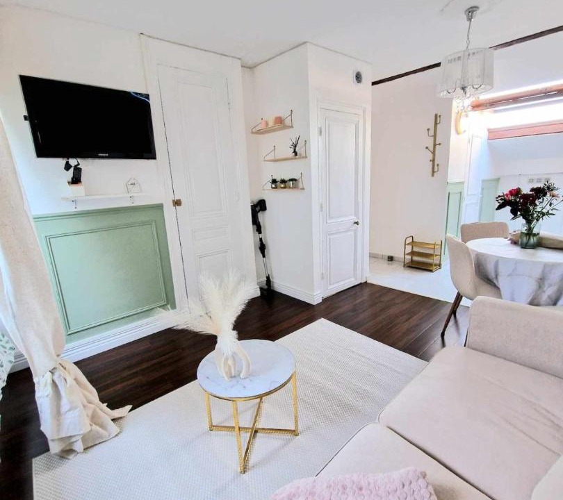 Photo of Others in 3rd Arrondissement