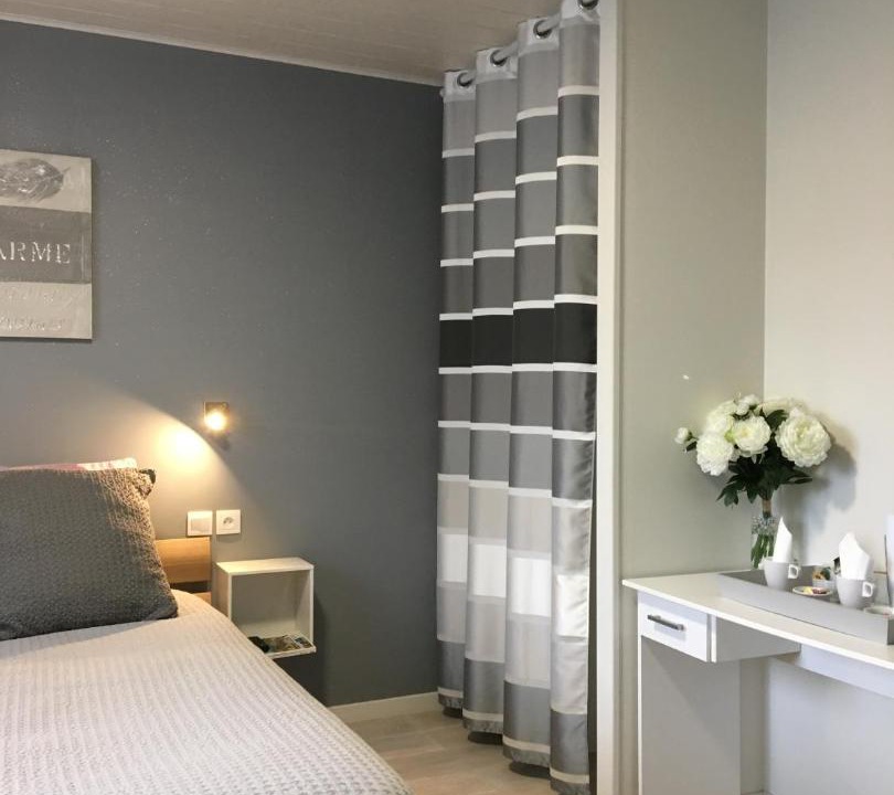 Photo of Others in Die