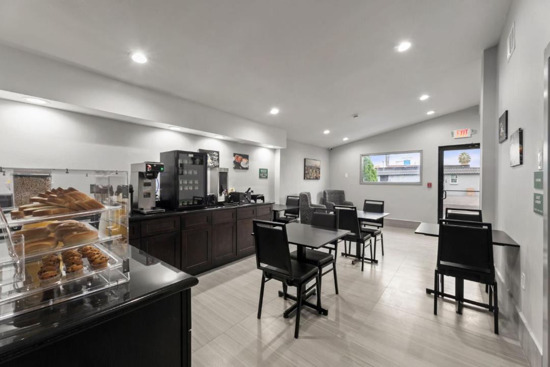 Photo of Kitchen in Western Division