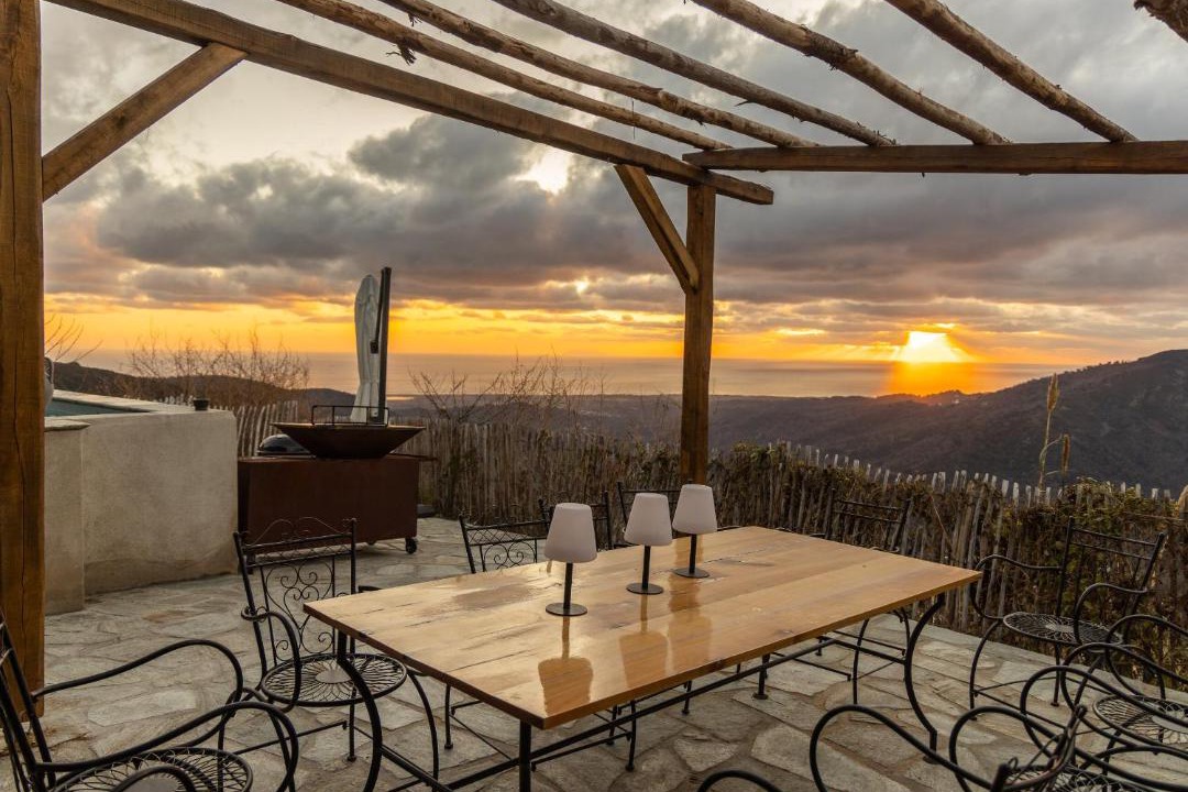 Photo of Patio Balcony in Porri