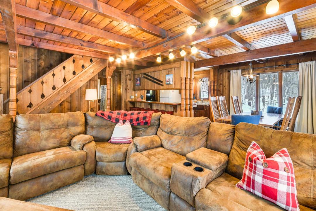 Photo of Livingroom in Bellaire