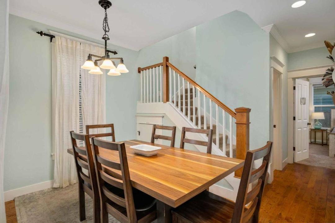 Photo of Others in Nelscott