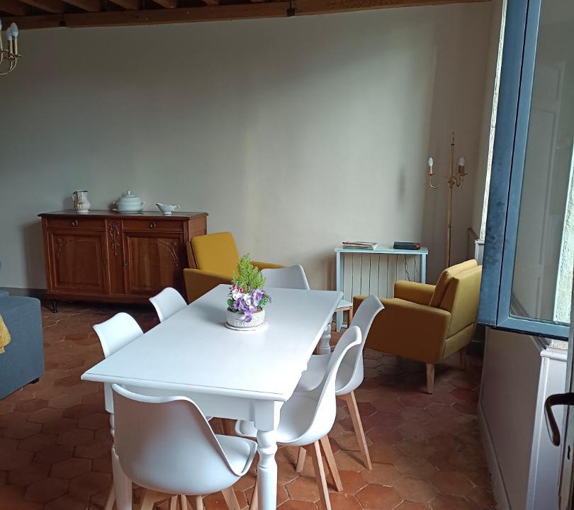 Photo of Others in Verdelais