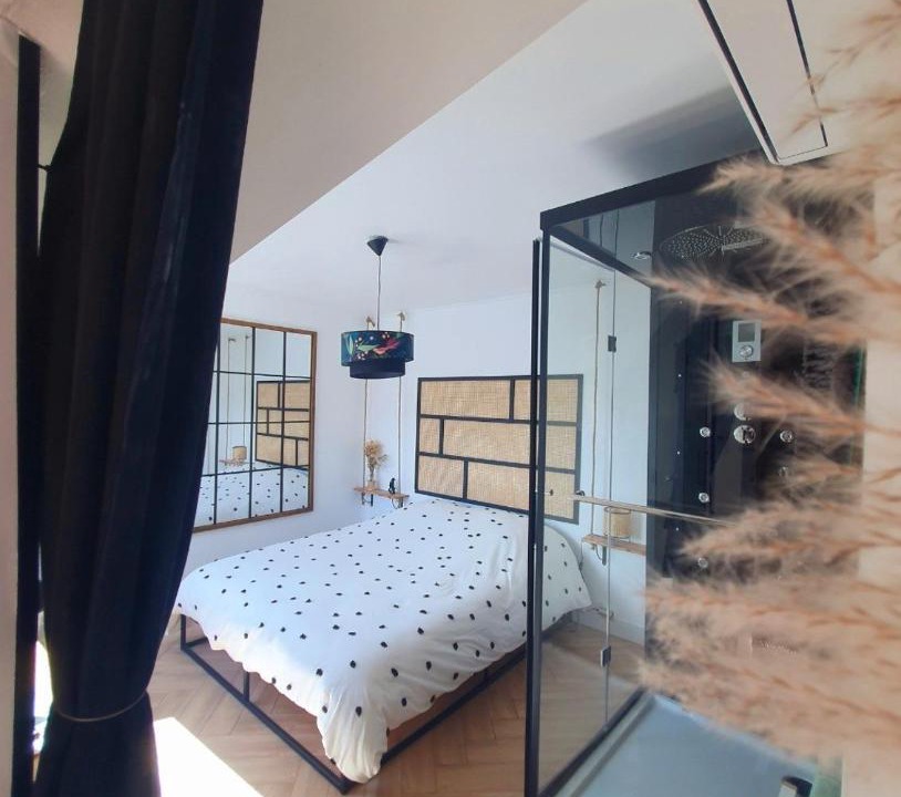 Photo of Others in Chartres