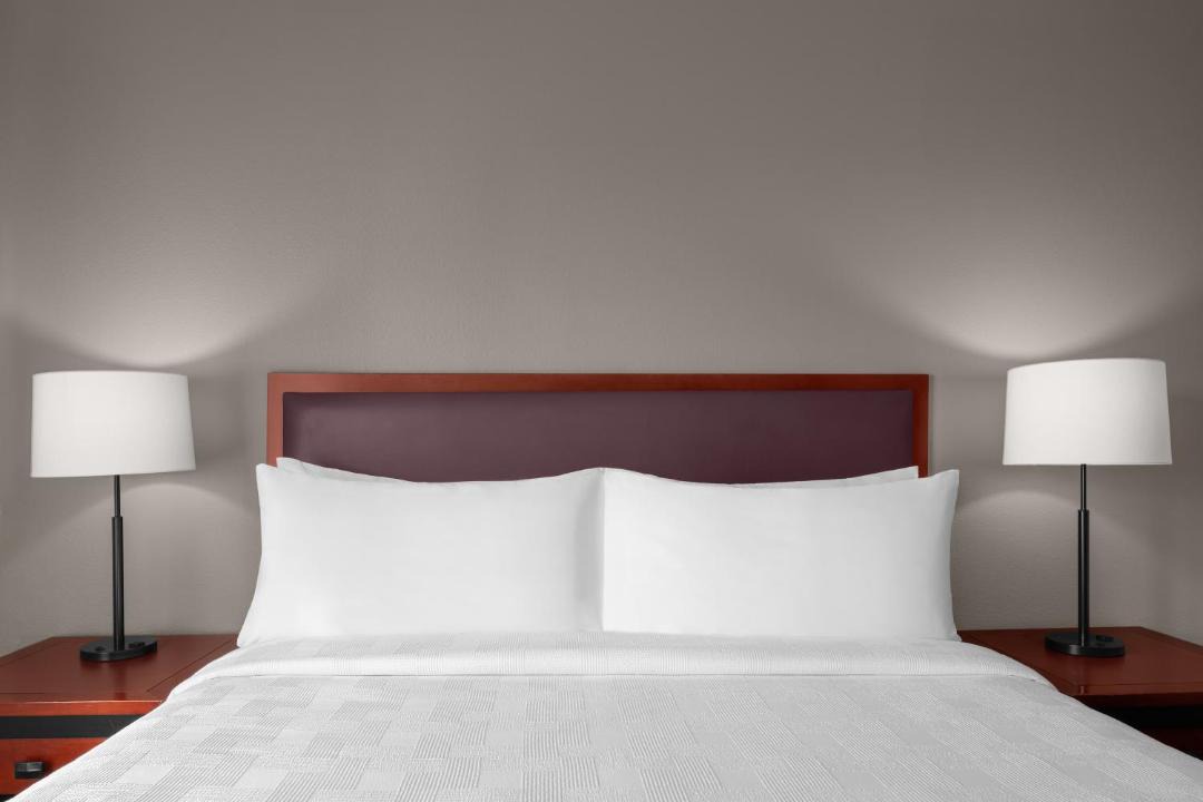 Photo of Bedroom in East Roseville Parkway