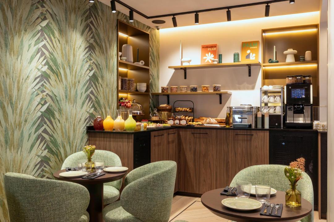 Photo of Others in Quartier du Faubourg-Montmartre