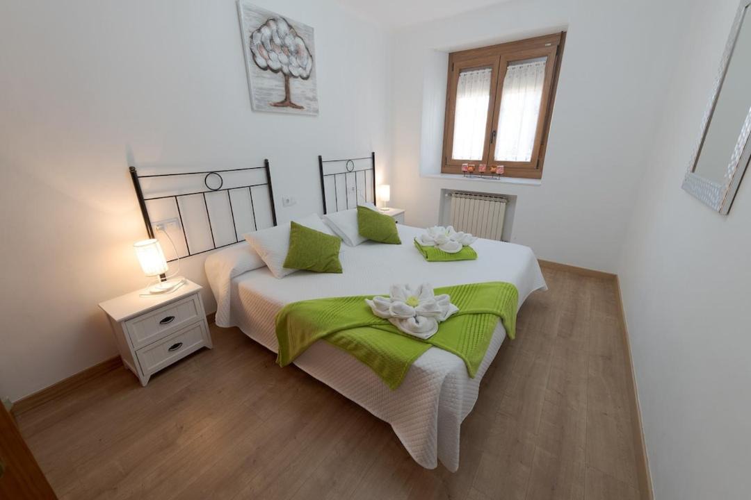 Photo of Bedroom in Amescoa Baja