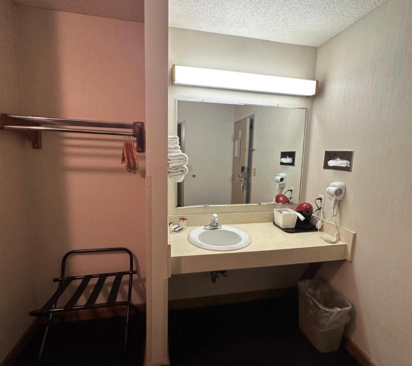 Photo of Others in Denison