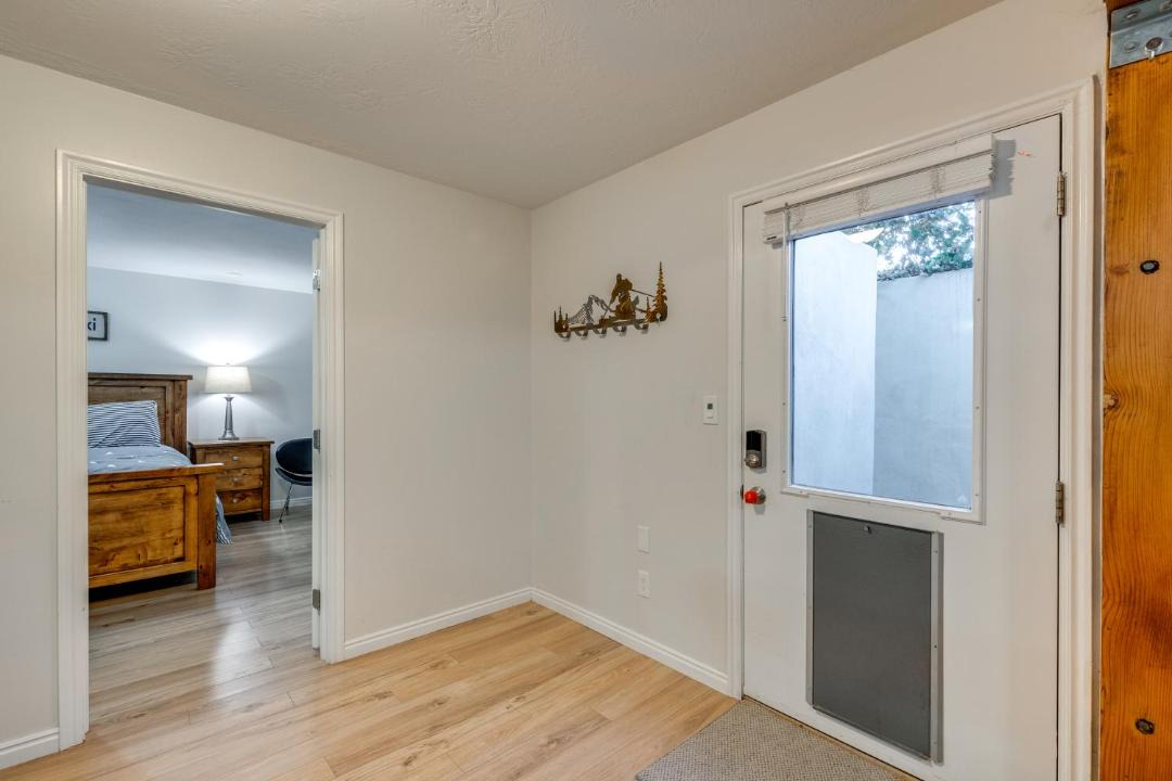 Photo of Bedroom in Sandy