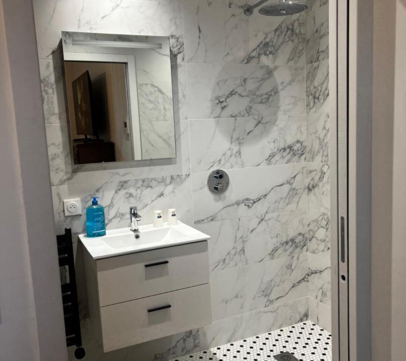 Photo of Bathroom in Angres