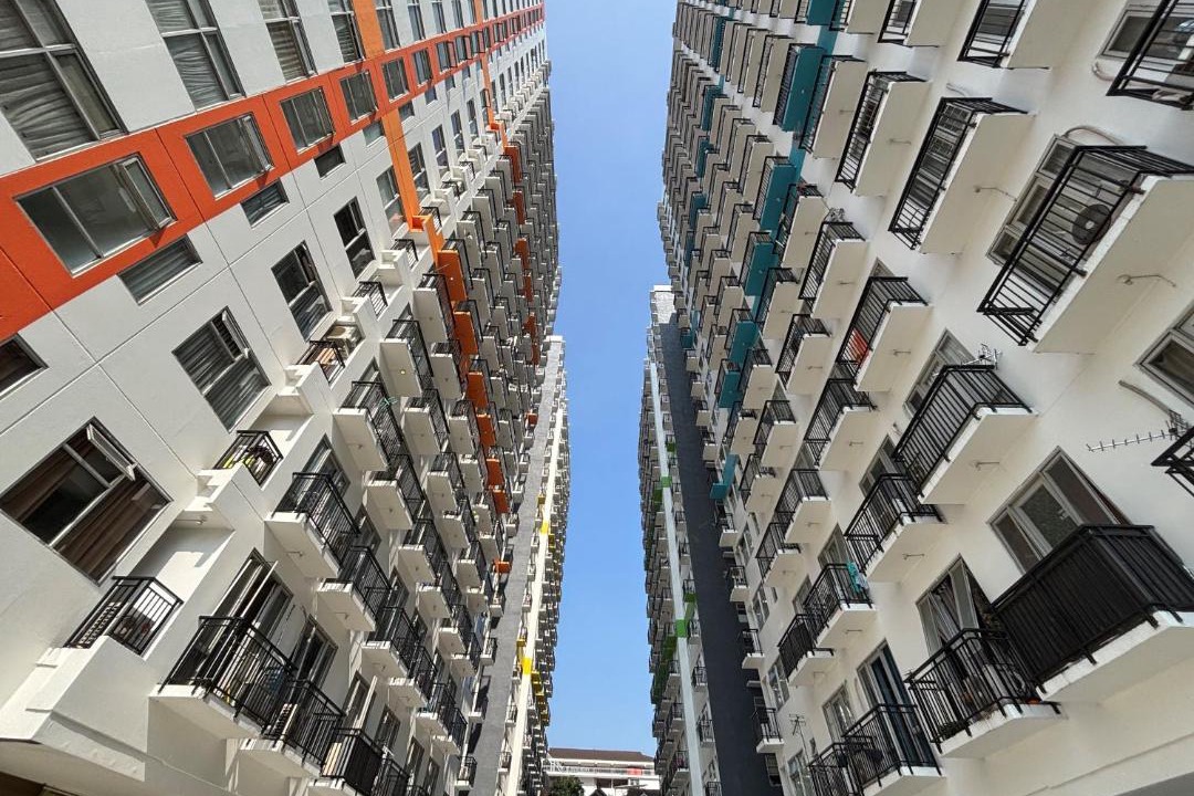 Photo of Buildings in Cipaganti