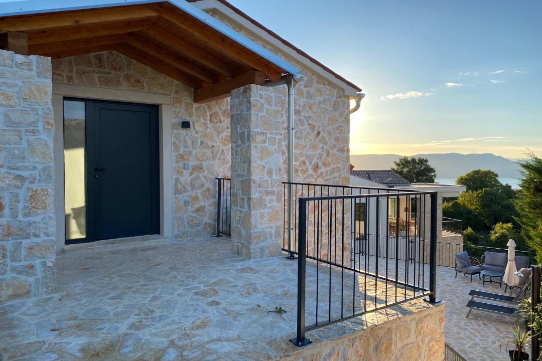 Photo of Patio Balcony in Ripenda Kosi