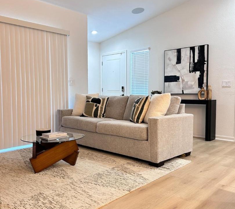 Photo of Livingroom in South Natomas