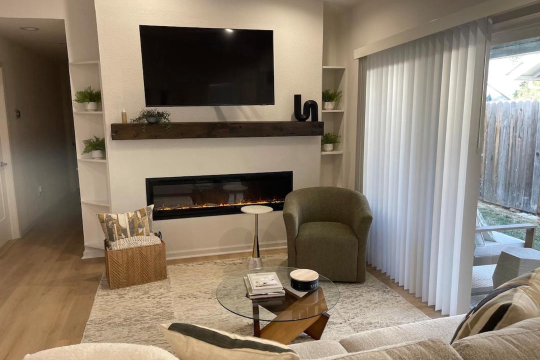 Photo of Livingroom in South Natomas