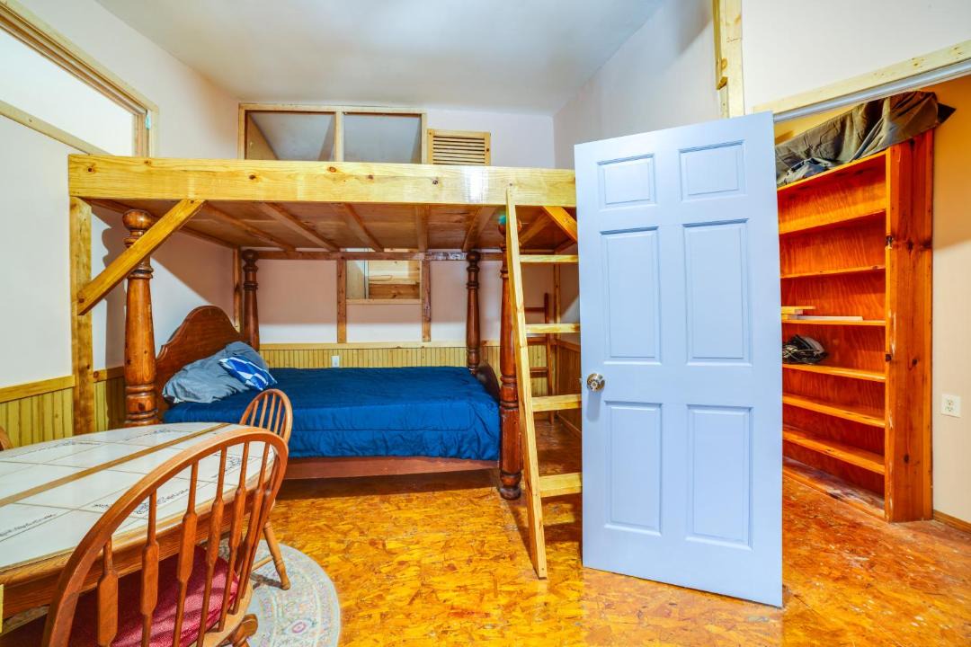Photo of Bedroom in Elkhart