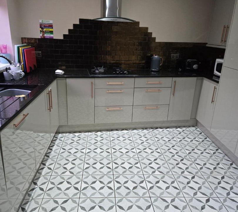 Photo of Kitchen in Roundhay