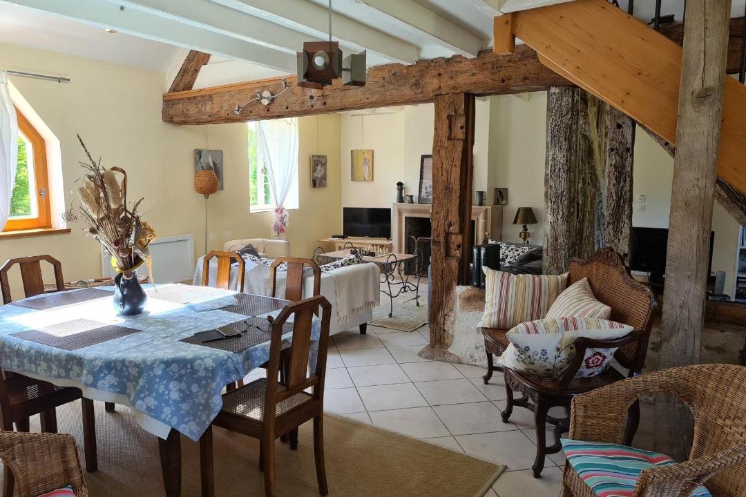 Photo of Others in Jouy-le-Potier