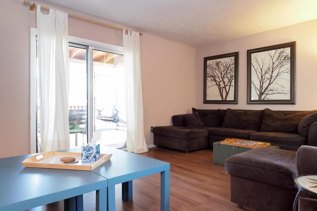 Photo of Others in Severn