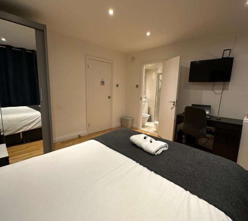 Photo of Bedroom in Peninsula