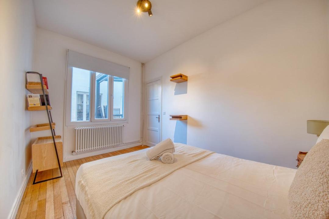 Photo of Bedroom in Reims City Centre