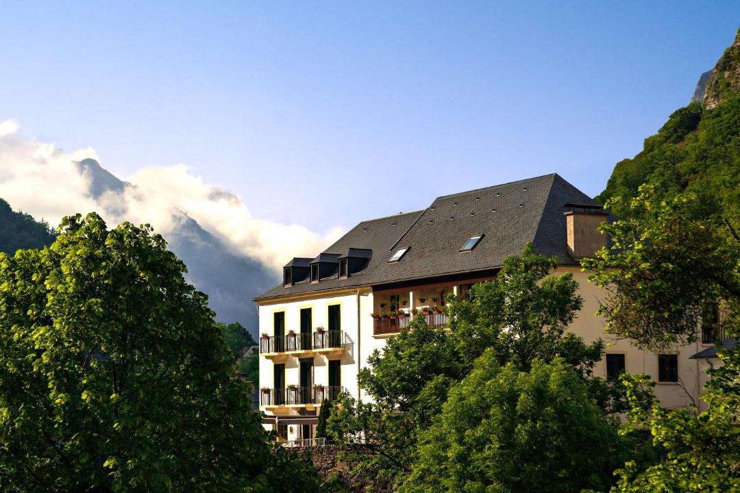 Photo of Others in Gedre
