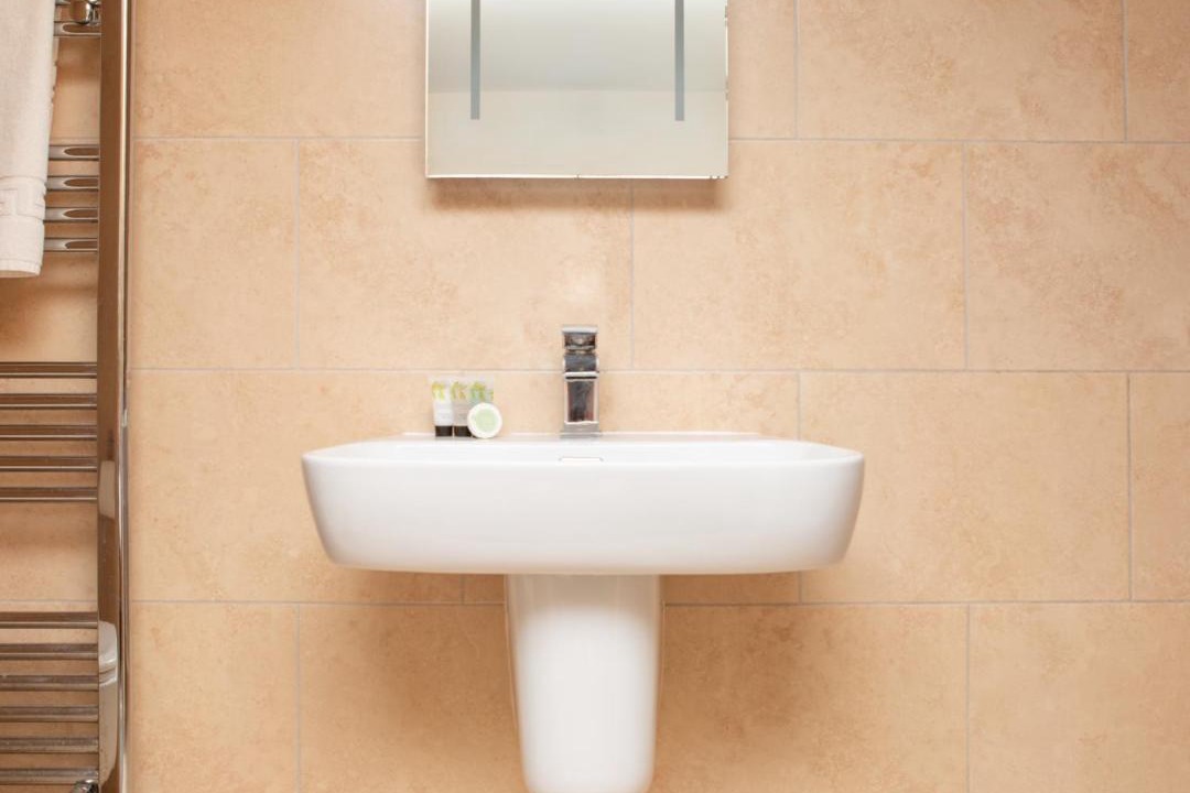 Photo of Bathroom in Worminghall