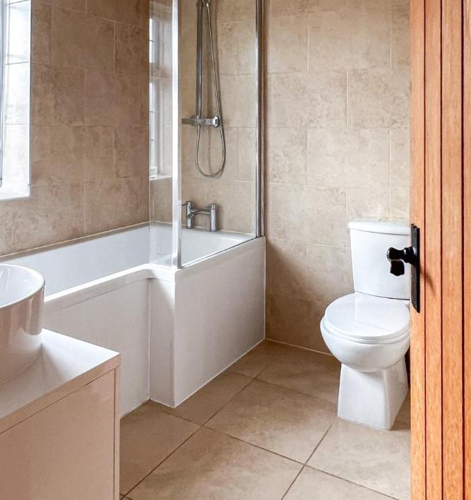 Photo of Bathroom in Worminghall