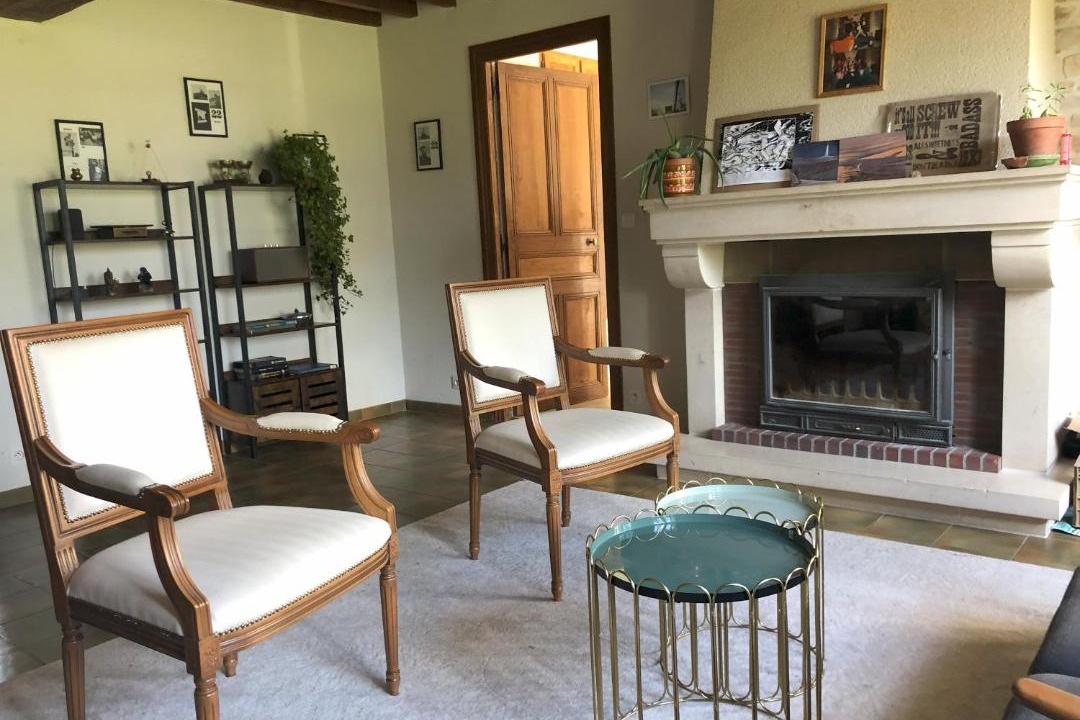Photo of Livingroom in Druyes-les-Belles-Fontaines