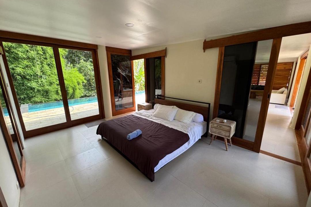 Photo of Bedroom in Kalipuro